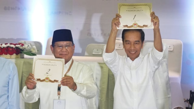 Prabowo & Jokowi di KPU, Foto: Kumparan