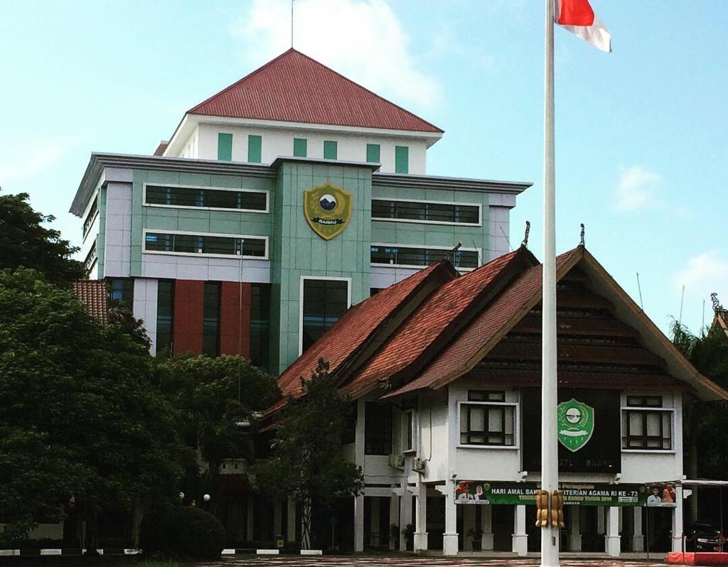 Kantor dan tower lantai 8 kantor daerah Kabupaten Barru 