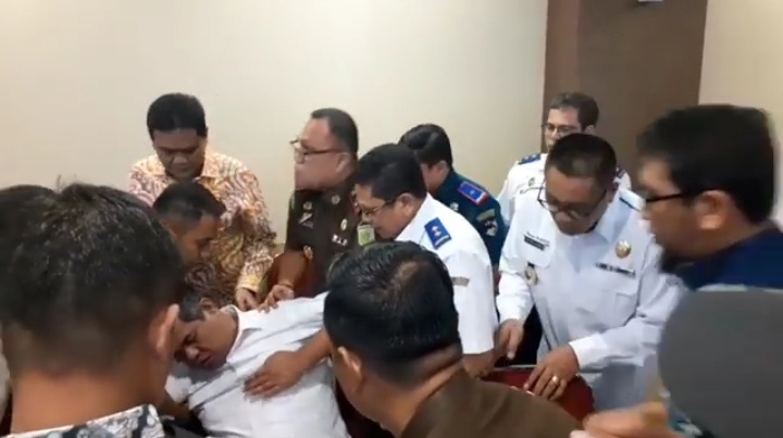 Di Hadapan Menteri, Kepala BPKH Makassar Tiba tiba Jatuh Lalu Wafat