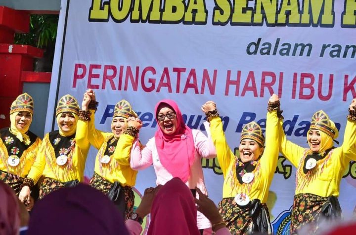 Ketua TP PKK Pinrang Hadiri Lomba Senam Poco Poco