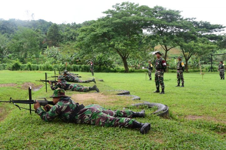 Situasi Latihan Menembak Korem 091/ASN