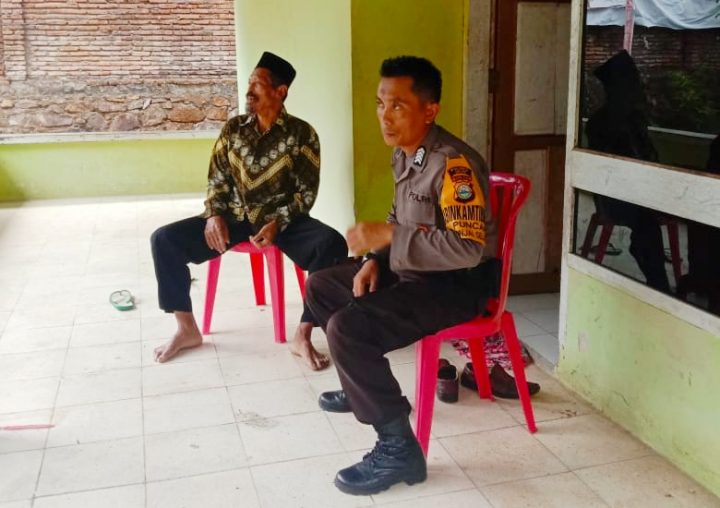 Bripka Andi Supriadi di Rumah Warga Binaannya