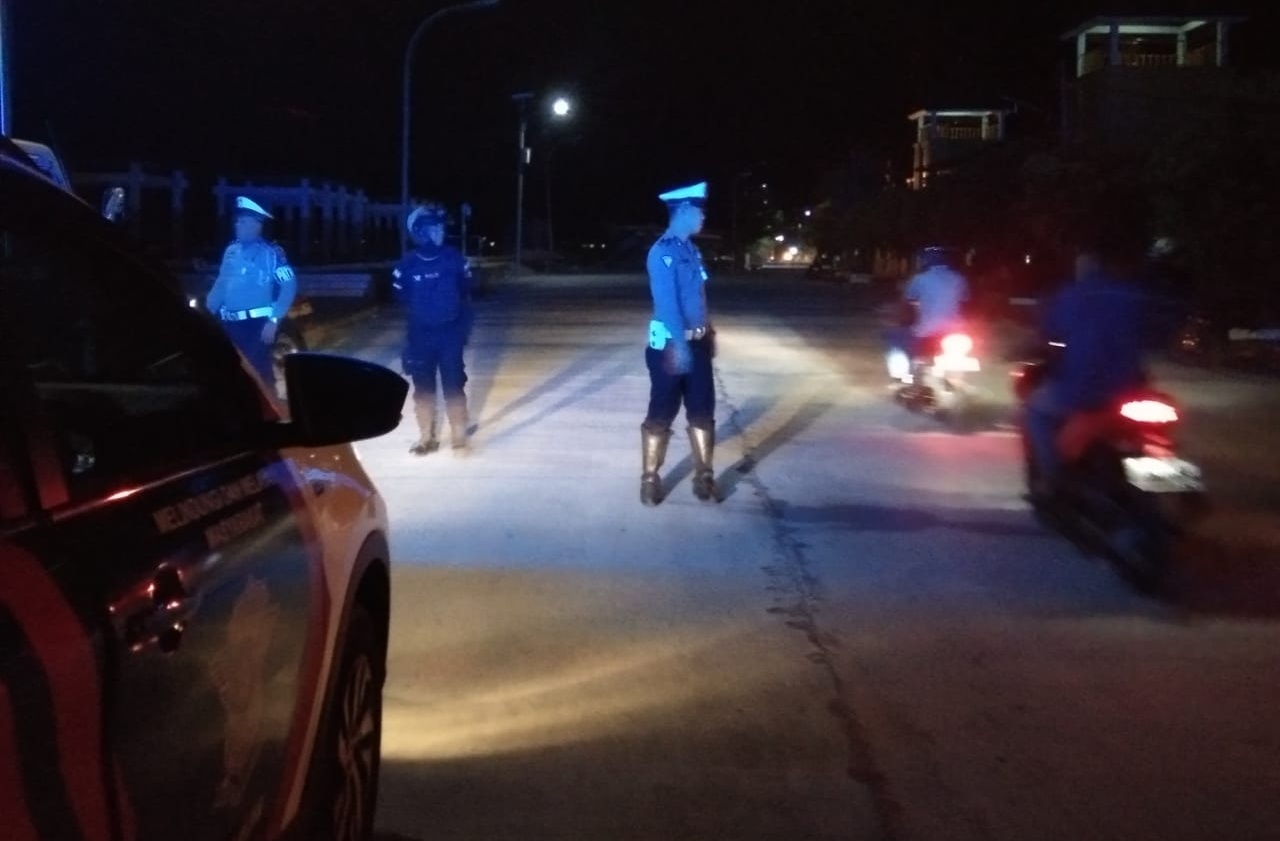 Personel Polres Selayar gelar Patroli Biru, Senin malam (17/02/2020)