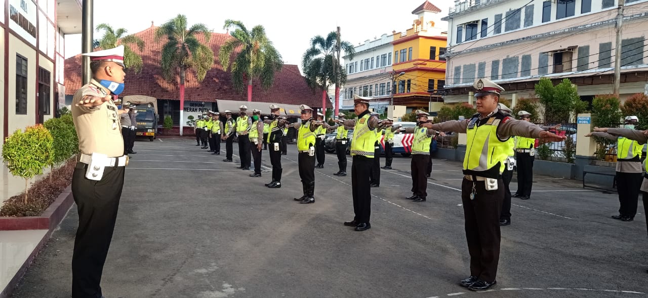 Cara apel pagi Satlantas Polres Gowa di tengah wabah Pandemi covid 19