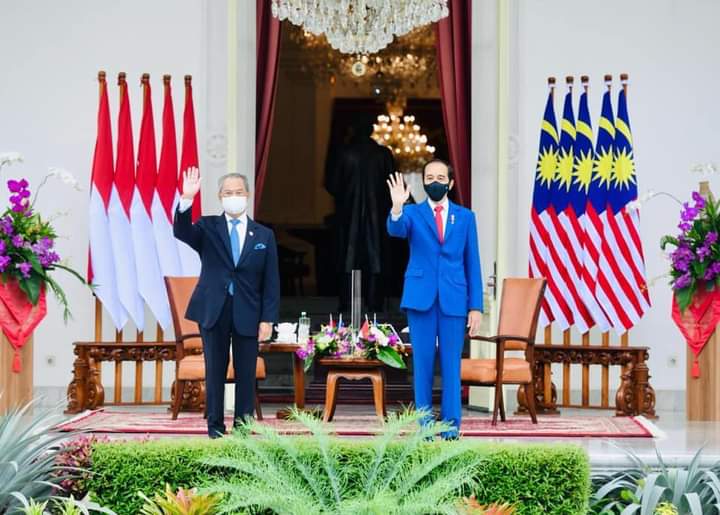 Presiden Jokowi dan Perdana Menteri Malaysia, Muhyiddin Yassin di Istana Merdeka, Jakarta, Jumat (5/2/21) 