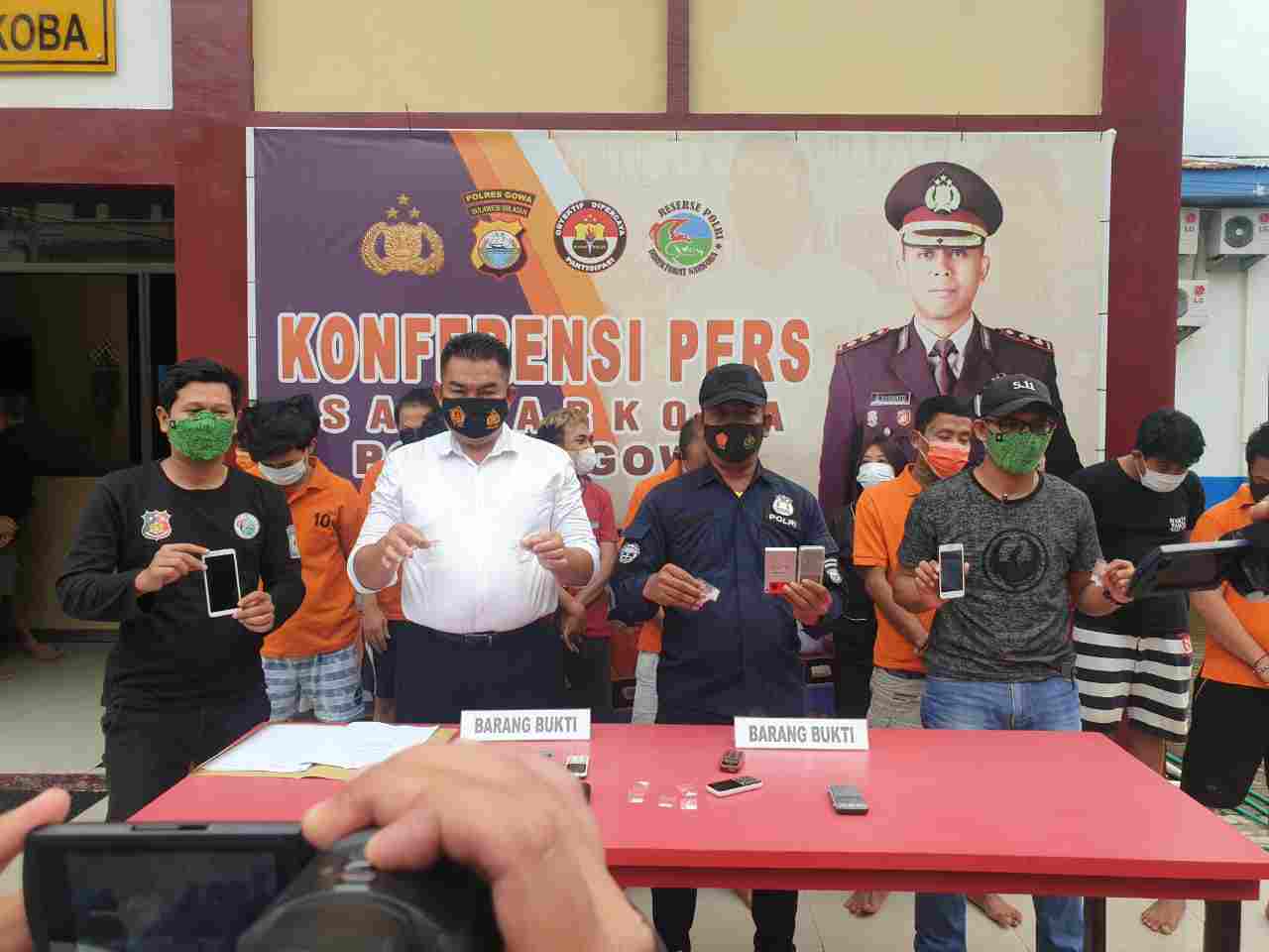 Polres Gowa Ringkus 11 Pelaku Narkoba 1 Diantaranya IRT yang Sedang Hamil