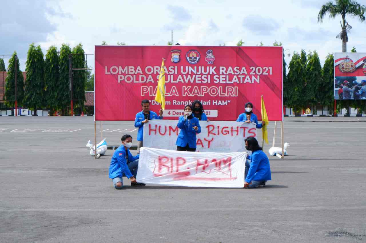 Polda Sulsel Gelar Lomba Unjuk Rasa Dalam Rangka Peringati Hari HAM, ini Juaranya