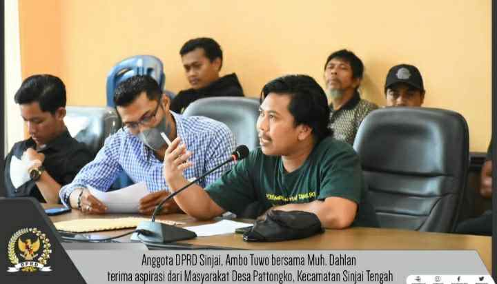 Anggota DPRD Sinjai Terima Aspirasi Warga Desa Pattongko Terkait Pilkades