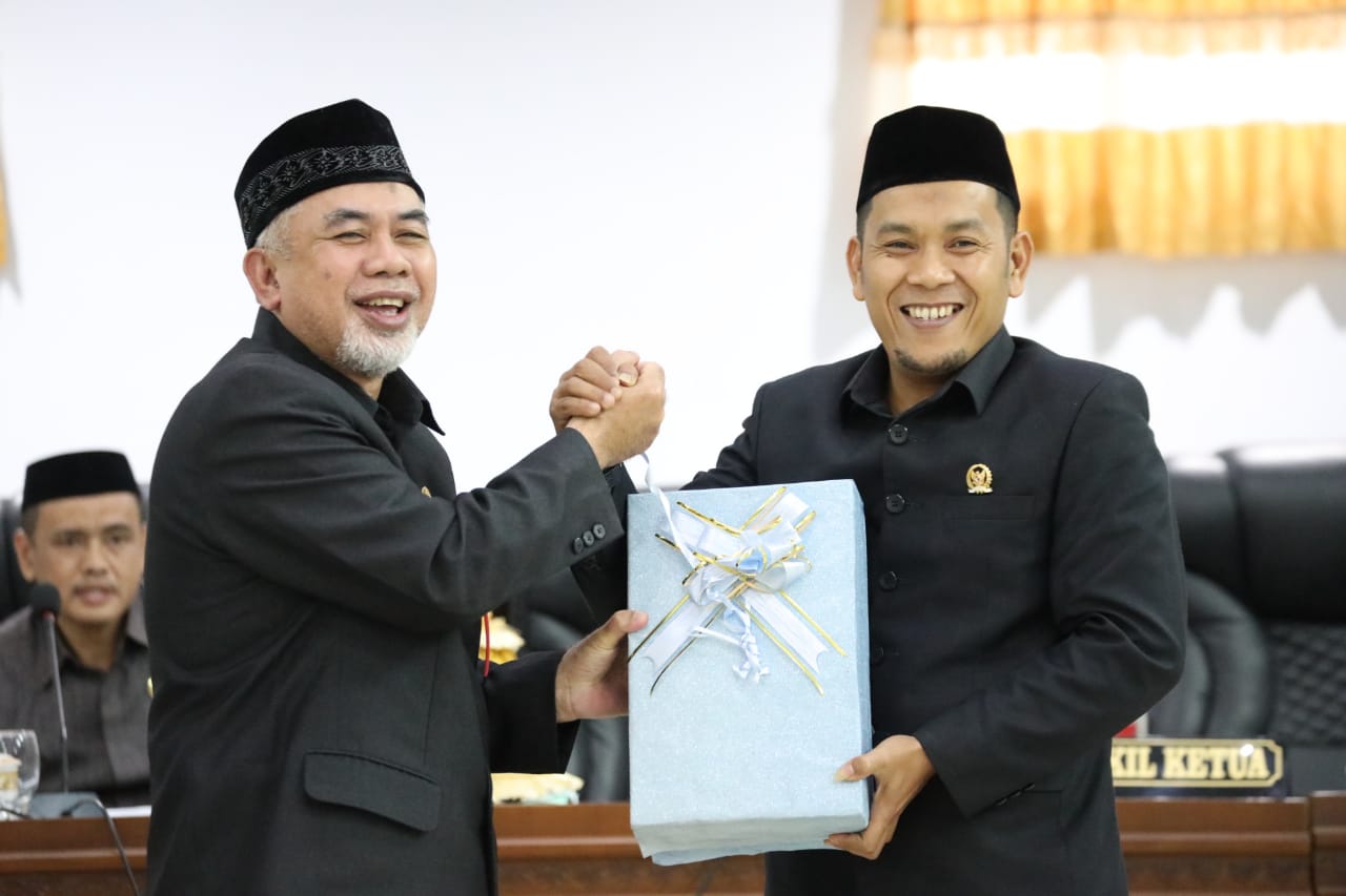 Wakil Bupati Bantaeng bersama Wakil Ketua DPRD Bantaeng 