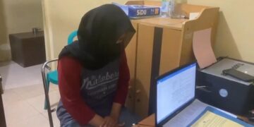 Wanita Asal Luwu Ditangkap saat Mudik Usai Curi HP di Salah Satu Warung Coto di Makassar