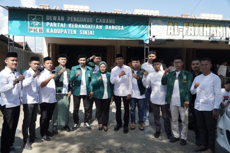 Ketua DPC PKB Sinjai Olivia Batara Sugi dan para Pengurus Saat Pemilu 2024