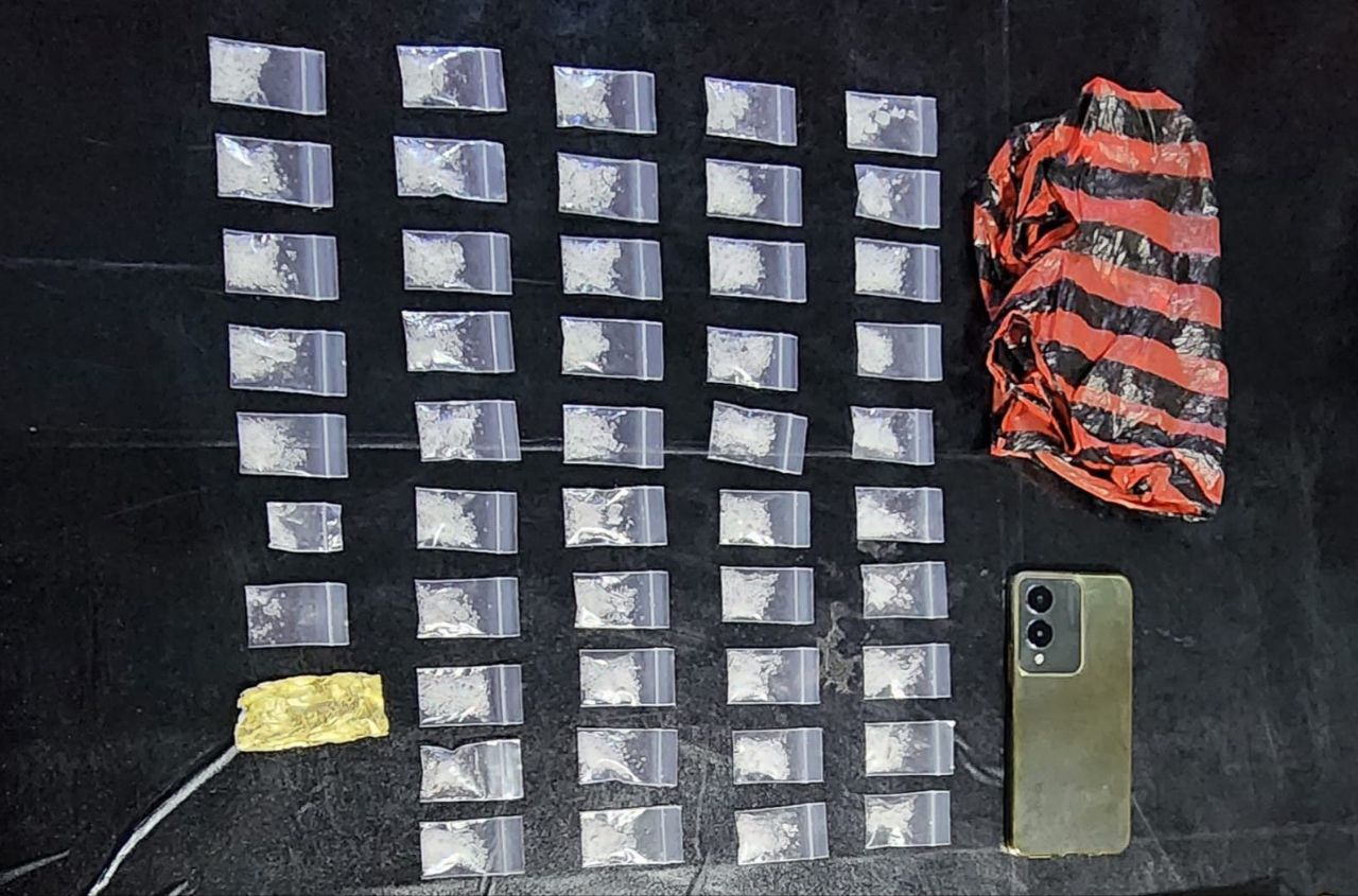 Lagi, Polres Bone Berhasil Meringkus Bandar Sabu Bersama 47 Sachet Barang Bukti Siap Edar