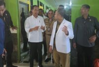 Foto: Presiden Jokowi saat Meninjau RSUD Sinjai (Ist)