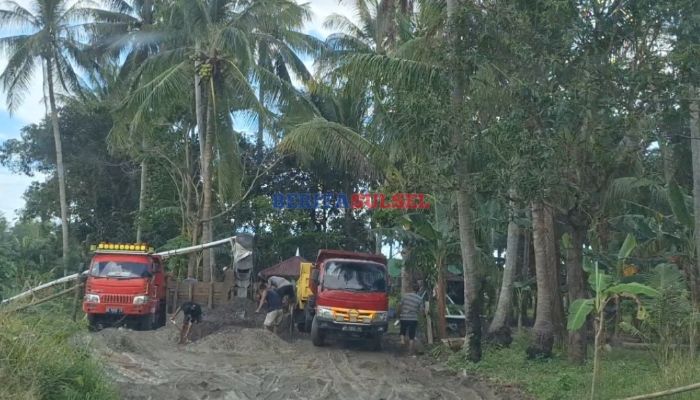 Tambang pasir di Mattirobulu Pinrang. (Foto: beritasulsel.com)