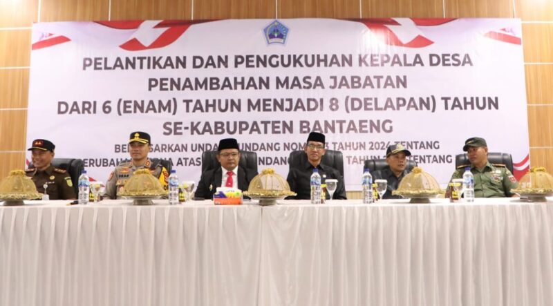 Pelantikan dan Pengukuhan Penambahan Masa Jabatan 45 Kepala Desa di Bantaeng