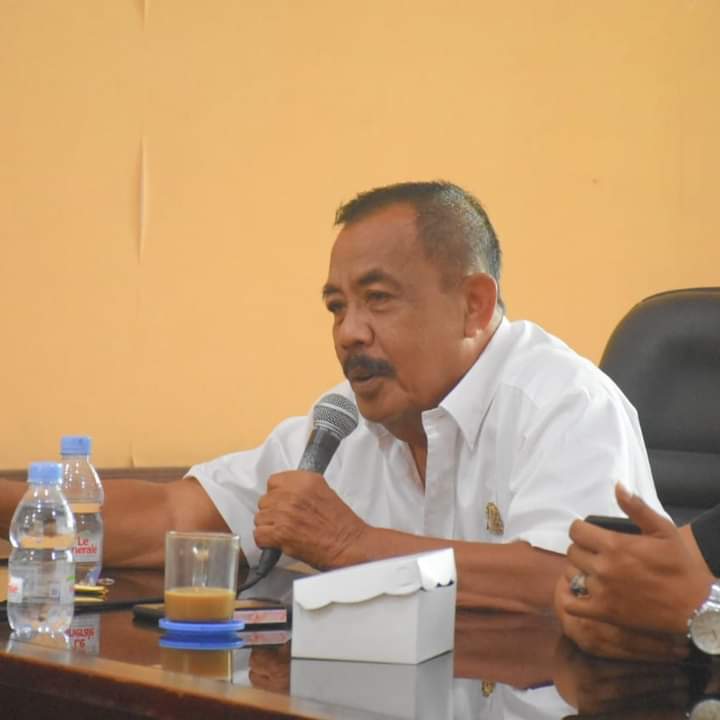 Ketua DPRD Sinjai, Lukman Arsal 