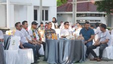 Rombongan JKOC saat Disambut PJ Bupati Sinjai, Andi Jefrianto Asapa di Rujab Bupati Sinjai dan Sekaligus Penyerahan Bansos. (Ist)