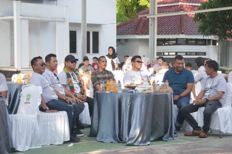 Rombongan JKOC saat Disambut PJ Bupati Sinjai, Andi Jefrianto Asapa di Rujab Bupati Sinjai dan Sekaligus Penyerahan Bansos. (Ist)