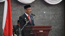 PJ Bupati Sinjai, Andi Jefrianto Asapa saat Memberi Sambutan Dihadapan 30 Anggota DPRD Usai Dilantik 