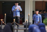 Pemimpin Upacara HUT KORPRI Ke-53, Pj Bupati Bantaeng, DR. Andi Abubakar, S.Ip, M.Si. 