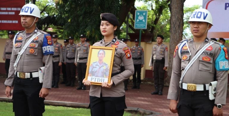 Upacara PTDH di Mapolres Luwu. (Foto: istimewa)