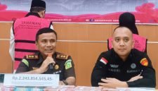 Kepala Kejaksaan Negeri Bantaeng, Satria Abdi, S.H., M.H bersama Kepala Seksi Tindak Pidana Khusus Kejaksaan Negeri Bantaeng, DR. Andri Zulfikar, S.H., M.H.