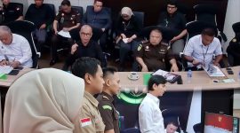 Kasi Intelijen Kejaksaan Negeri Bantaeng, Akhmad Putra Dwi, S.H. dan jajaran Seksi Intelijen mengikuti pengarahan Jamintel Kejaksaan RI, Prof. Dr. Reda Manthovani terkait penyelenggaraan bantuan pemerintah untuk program Makan Bergizi Gratis (MBG).