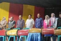 Bidang Kebudayaan Dinas Pendidikan dan Kebudayaan Kab. Wajo melaksanakan Pagelaran Kesenian Tradisional bagi sanggar seni sekolah yang mendapatkan bantuan alat musik tradisional tahun 2024.