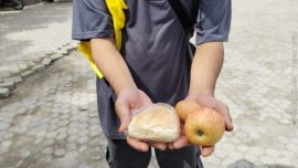 MBG SMA Negeri 1 Bulukumba Disorot: Roti Tanpa Label Halal dan BPOM Dibagikan ke Siswa