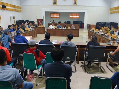 RDP DPRD Bantaeng Memanas, Wakil Bupati Sahabuddin Diduga Salahgunakan Wewenang Bongkar Aset SD untuk Dapur MBG