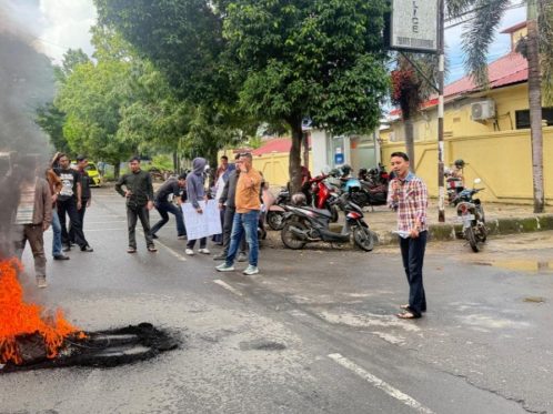 Tersangka Pencuri Sapi Kabur dari PPA Polres Bulukumba, Aktivis: Copot Kapolres dan Kanit PPA