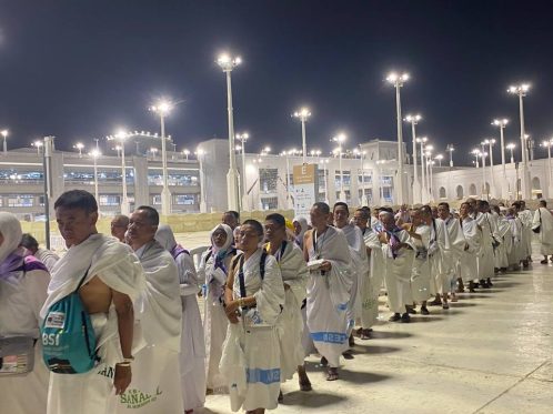 Jemaah Haji Tunanetra asal Sulsel Dapat Kehormatan Langka di Makkah