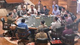 Elite Pemerintah Berkumpul di Hambalang, Ini Isu Strategis yang Dibahas Prabowo