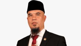Ahmad Dhani Tuding Oknum Media dan Buzzer Dalangi Hilangnya Akun IG nya