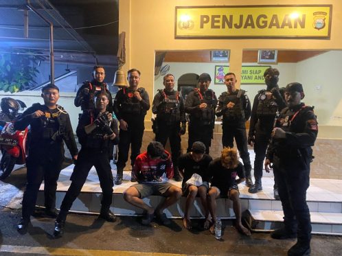 Polres Bantaeng Ringkus 3 Pria yang Diduga Usai Pesta Sabu
